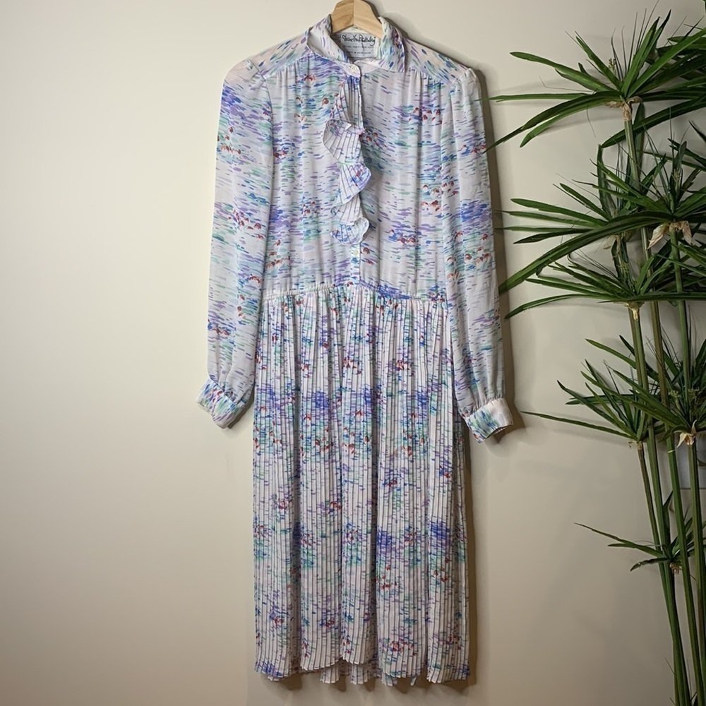 Diane Von Furstenberg | Vintage Watercolor Floral Pleated Cascade Ruffle Dress 4 - Picture 16 of 17